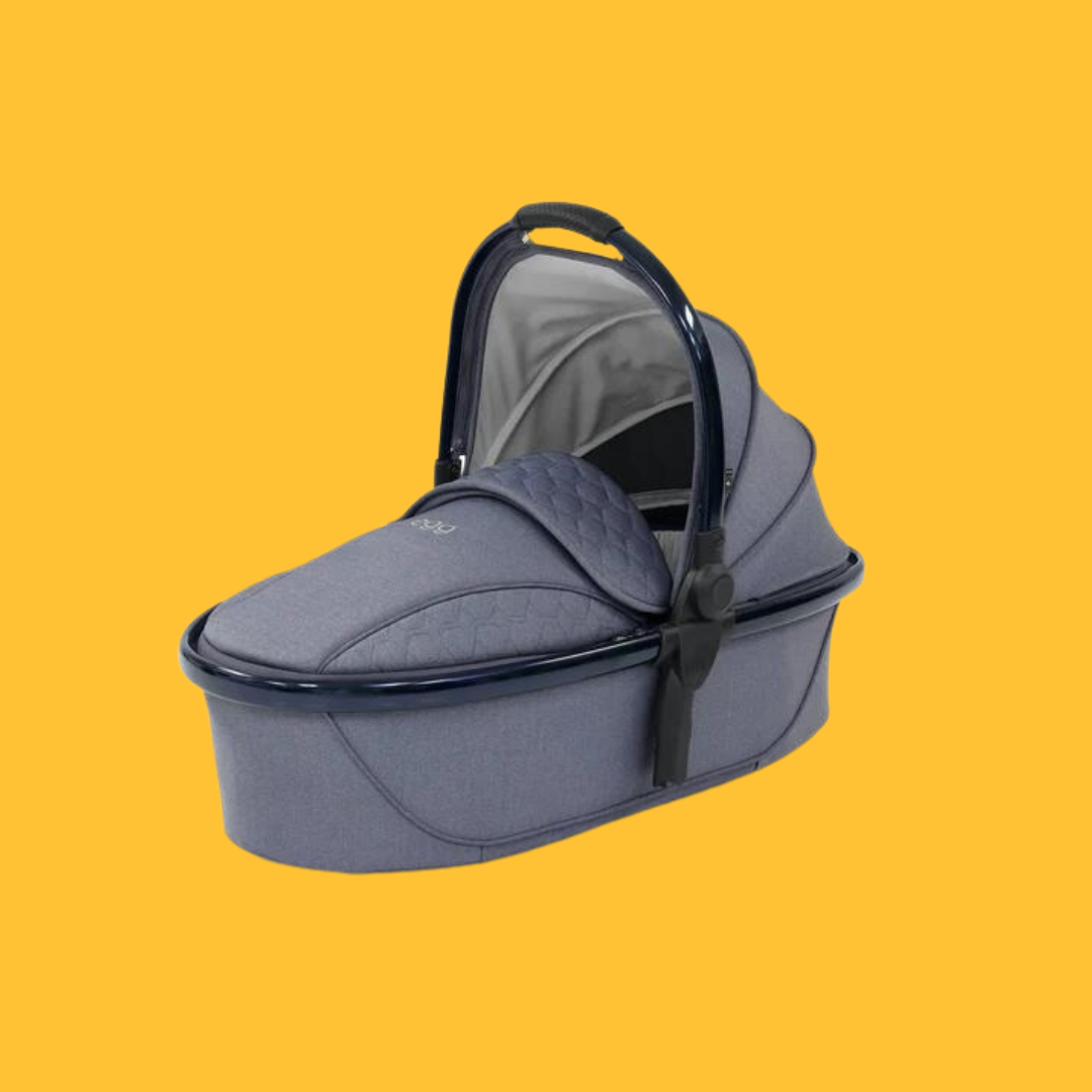 The egg 2 carrycot in grey.